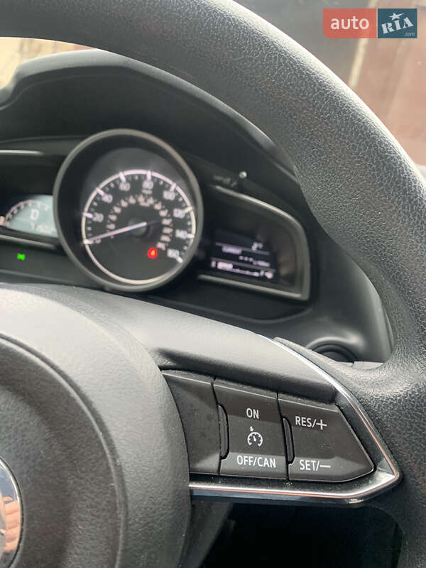 Седан Mazda 3 2018 в Каменец-Подольском