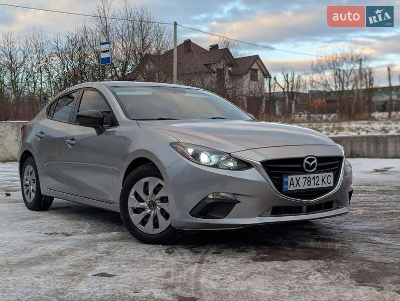 Mazda 3 2016