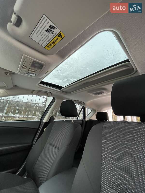 Хэтчбек Mazda 3 2013 в Виннице