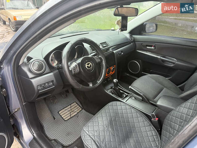 Седан Mazda 3 2006 в Запорожье