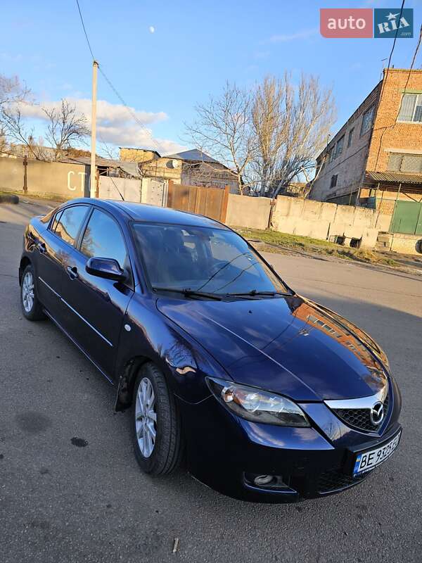 Седан Mazda 3 2008 в Николаеве