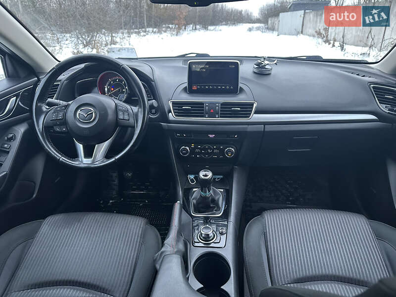 Хэтчбек Mazda 3 2014 в Житомире