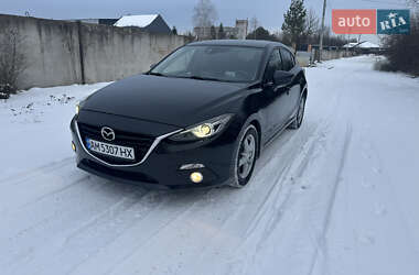 Хетчбек Mazda 3 2014 в Житомирі