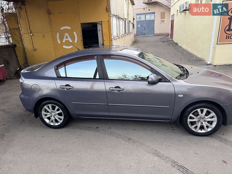 Седан Mazda 3 2007 в Одессе