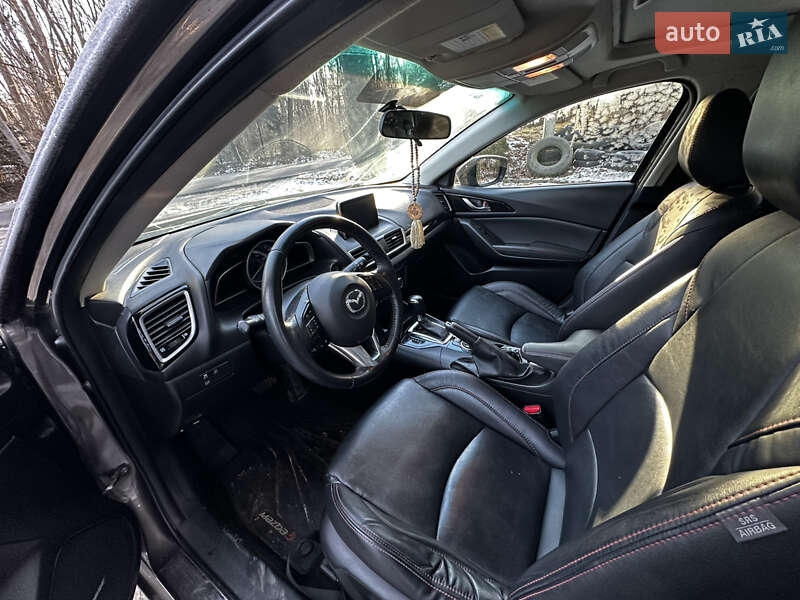 Хетчбек Mazda 3 2015 в Стебнику фото 5 Хетчбек Mazda 3 2015 в Стебнику
