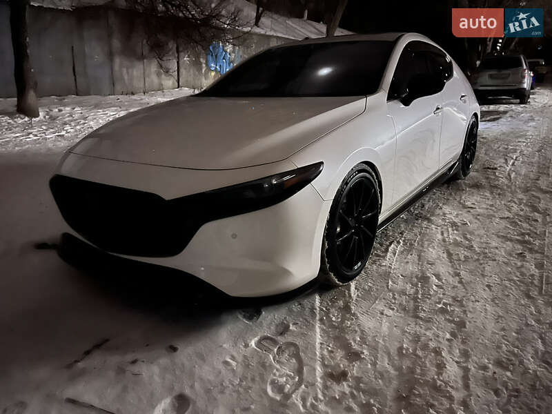Хетчбек Mazda 3 2023 в Києві фото 16 Хетчбек Mazda 3 2023 в Києві