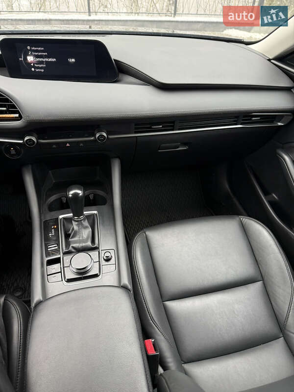 Седан Mazda 3 2021 в Києві