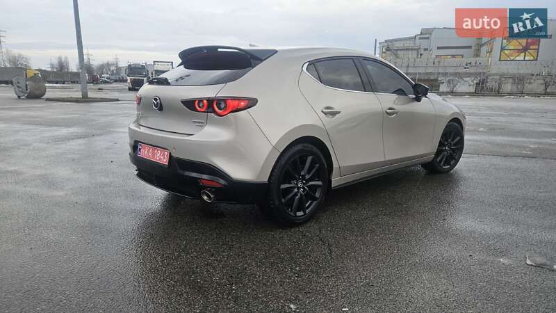 Хэтчбек Mazda 3 2023 в Днепре