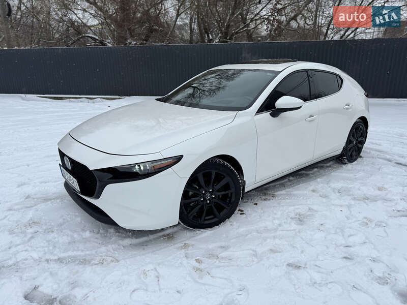 Хэтчбек Mazda 3 2021 в Виннице