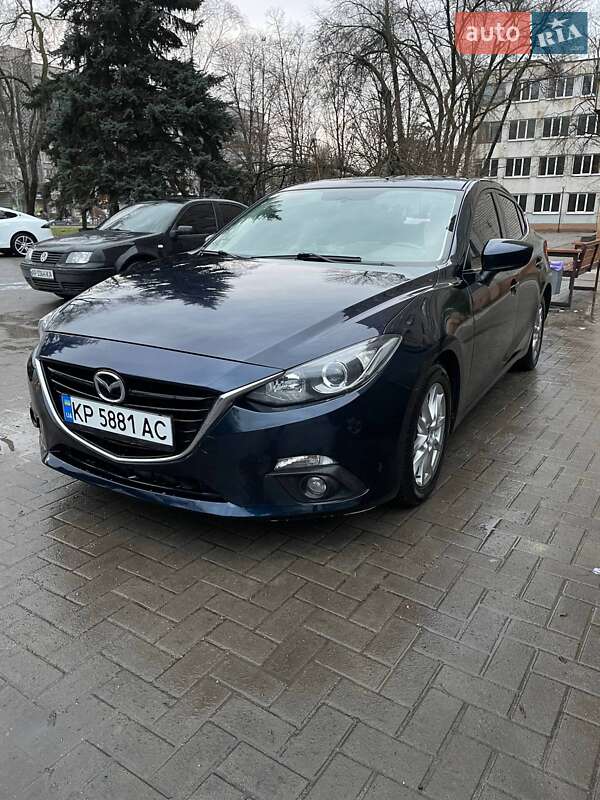 Седан Mazda 3 2015 в Запорожье
