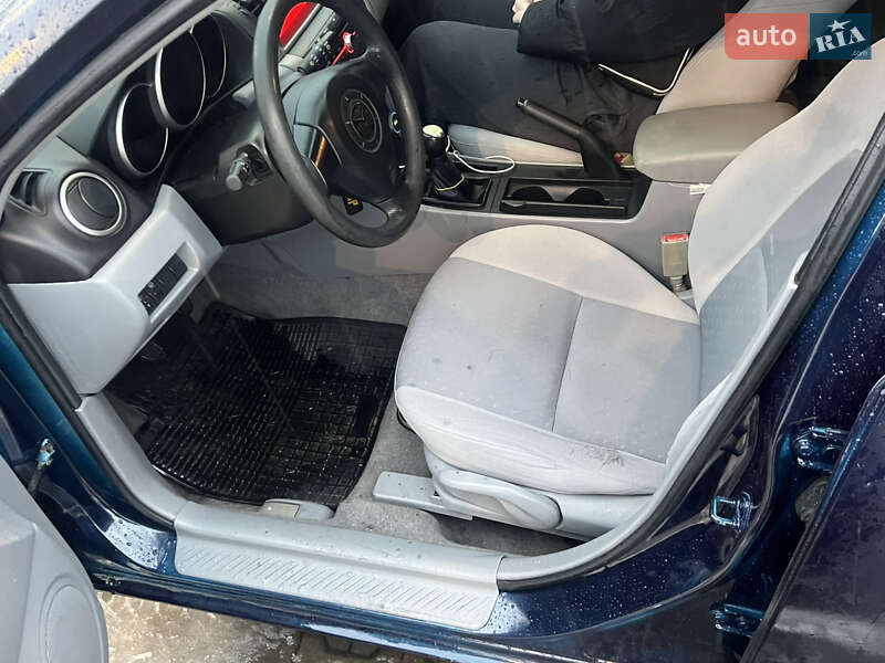 Хетчбек Mazda 3 2004 в Києві