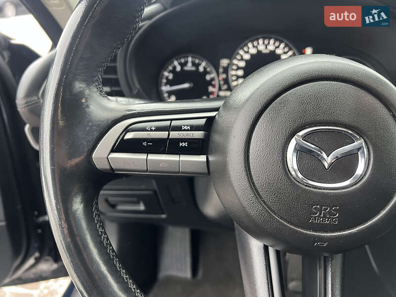 Седан Mazda 3 2020 в Киеве