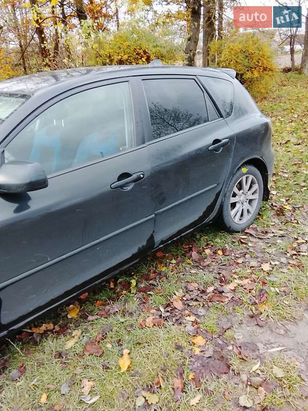 Хэтчбек Mazda 3 2006 в Звягеле