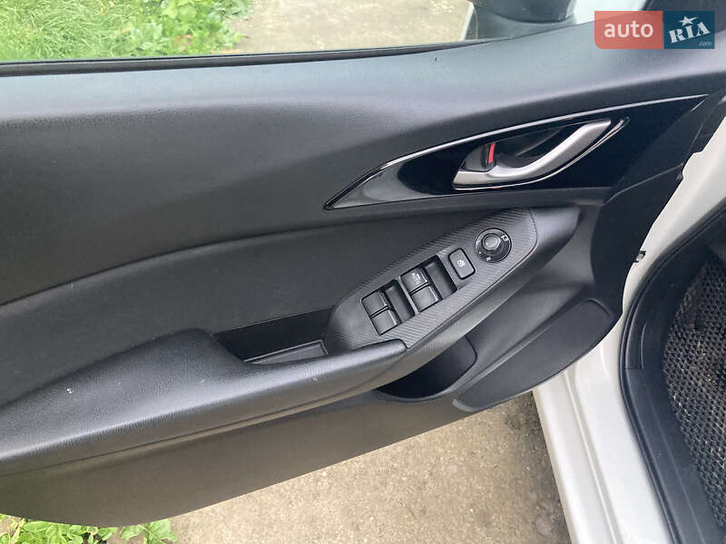 Седан Mazda 3 2014 в Калуше фото 11 Седан Mazda 3 2014 в Калуше