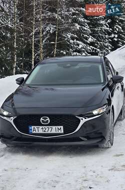 Седан Mazda 3 2019 в Коломиї