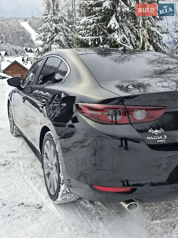 Седан Mazda 3 2019 в Коломые