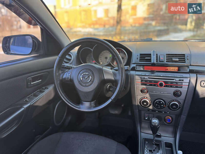 Хэтчбек Mazda 3 2007 в Николаеве