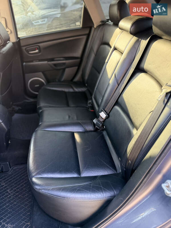 Хэтчбек Mazda 3 2007 в Житомире