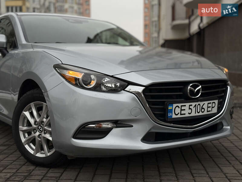 Седан Mazda 3 2018 в Івано-Франківську