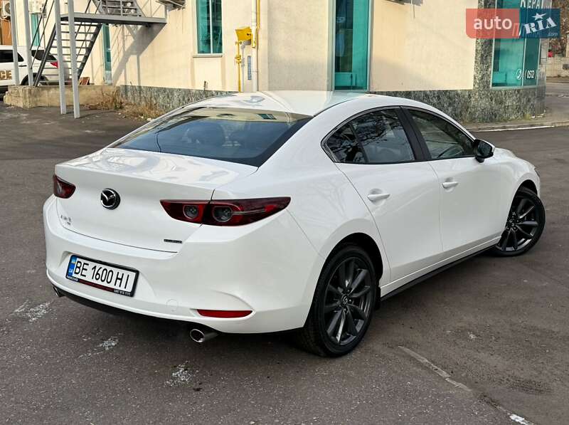 Седан Mazda 3 2019 в Николаеве