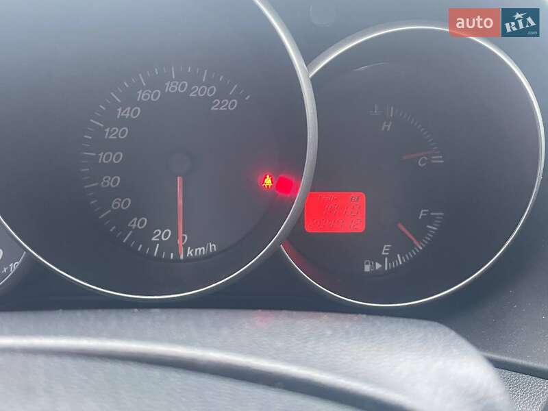 Хэтчбек Mazda 3 2006 в Днепре