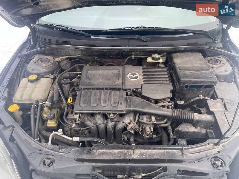 Хэтчбек Mazda 3 2006 в Днепре
