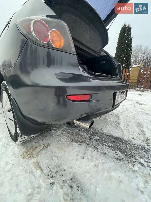 Хэтчбек Mazda 3 2006 в Днепре