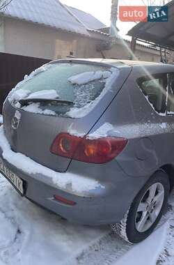 Хэтчбек Mazda 3 2004 в Новоселках