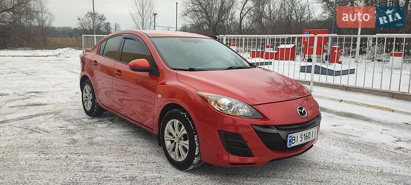 Седан Mazda 3 2011 в Полтаве