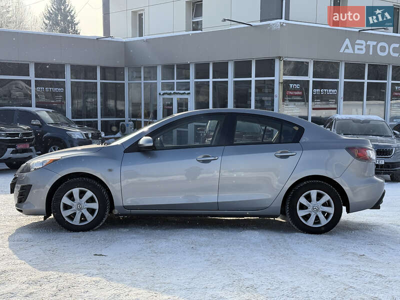 Седан Mazda 3 2010 в Житомире