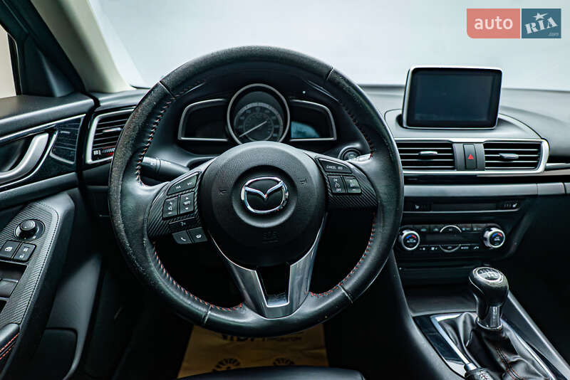 Хэтчбек Mazda 3 2013 в Киеве