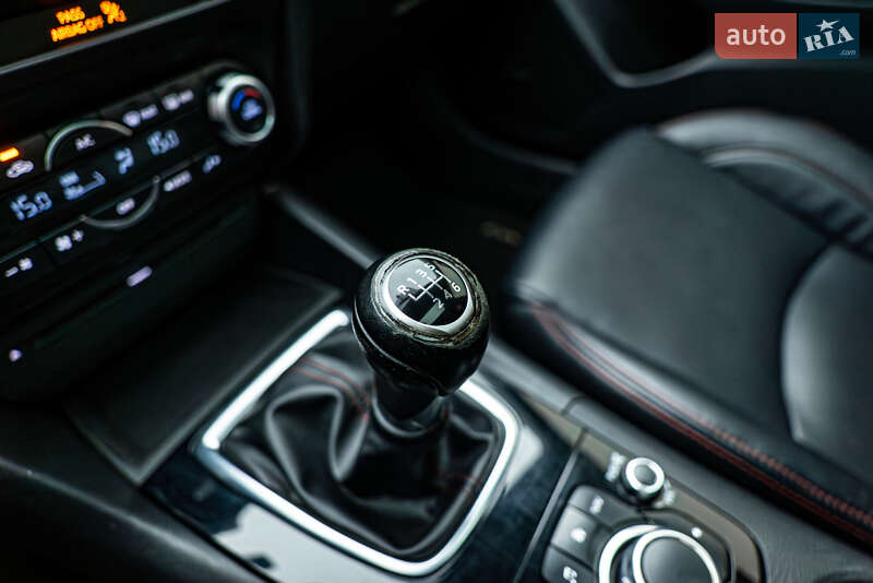 Хэтчбек Mazda 3 2013 в Киеве