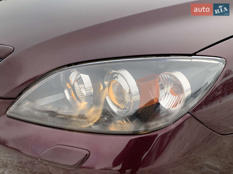 Хетчбек Mazda 3 2007 в Рівному