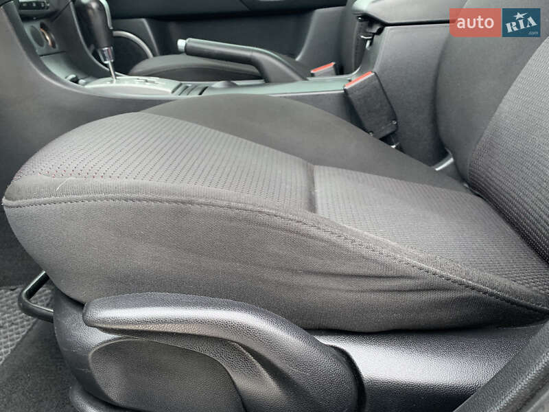 Хетчбек Mazda 3 2007 в Рівному