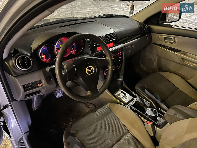 Седан Mazda 3 2007 в Киеве