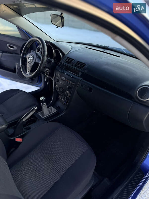 Седан Mazda 3 2004 в Белой Церкви