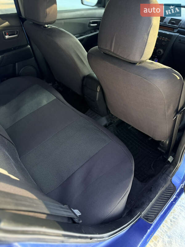 Седан Mazda 3 2004 в Белой Церкви