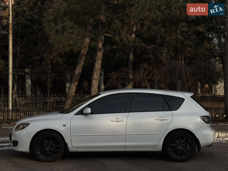 Хэтчбек Mazda 3 2008 в Николаеве