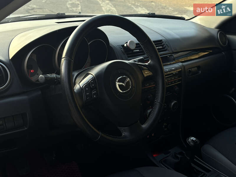 Хэтчбек Mazda 3 2008 в Николаеве