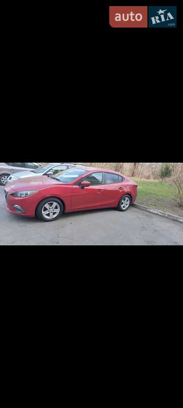 Седан Mazda 3 2014 в Кременчуге