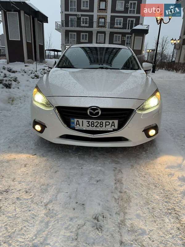 Хэтчбек Mazda 3 2013 в Киеве