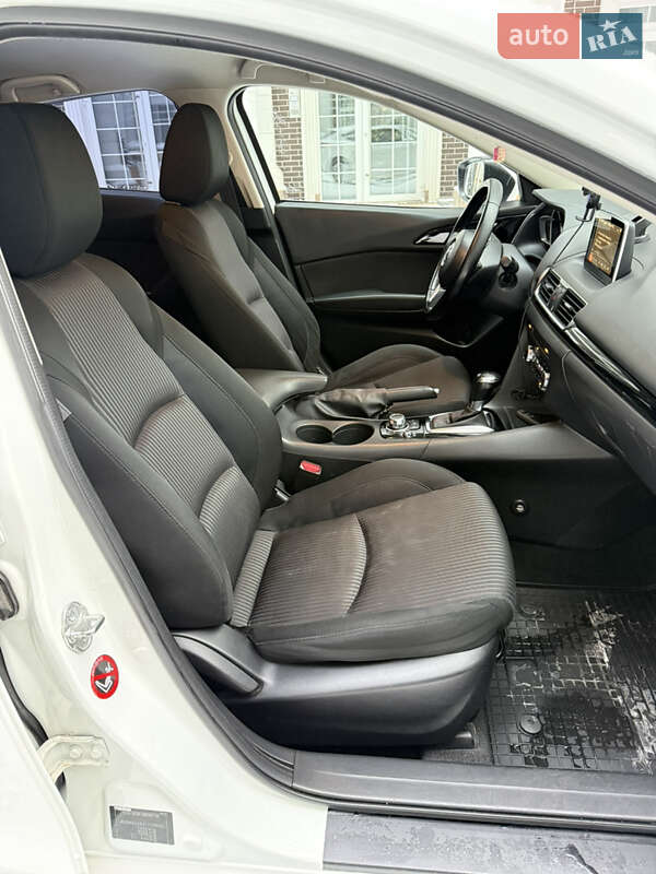 Хэтчбек Mazda 3 2013 в Киеве