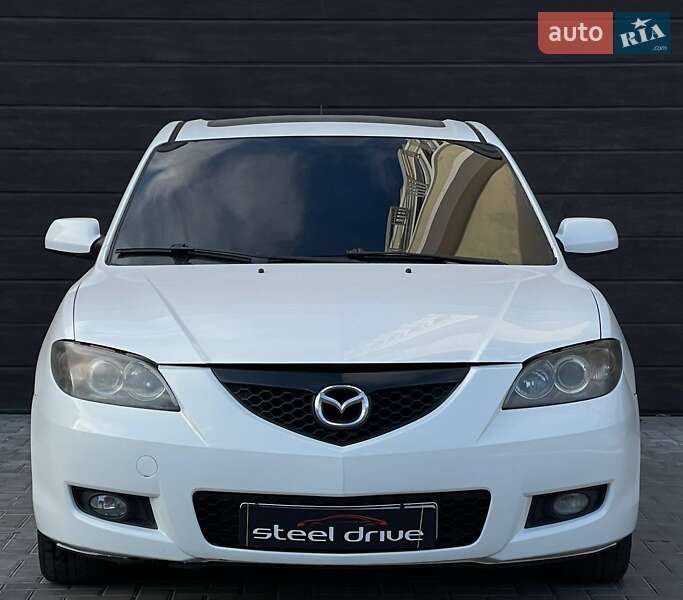 Седан Mazda 3 2007 в Николаеве