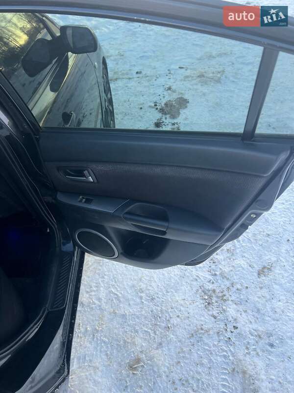 Седан Mazda 3 2007 в Києві