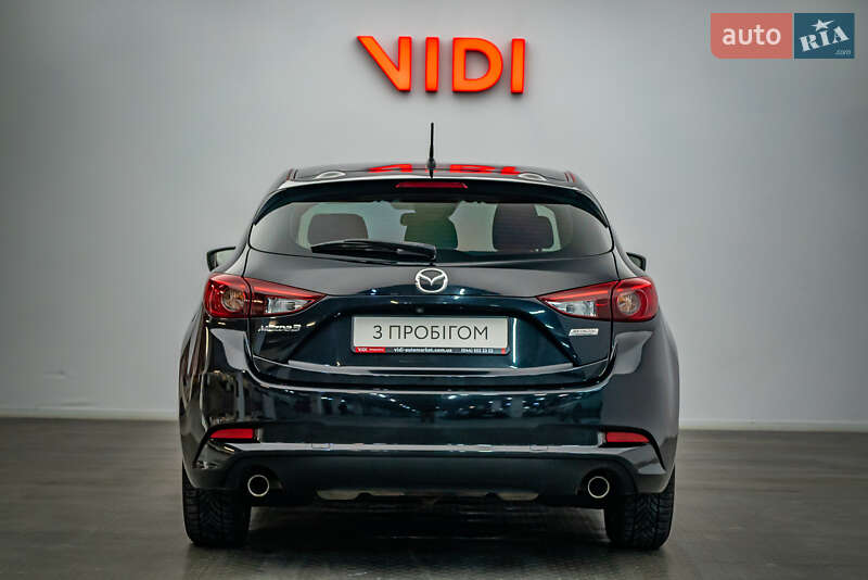 Хэтчбек Mazda 3 2017 в Киеве