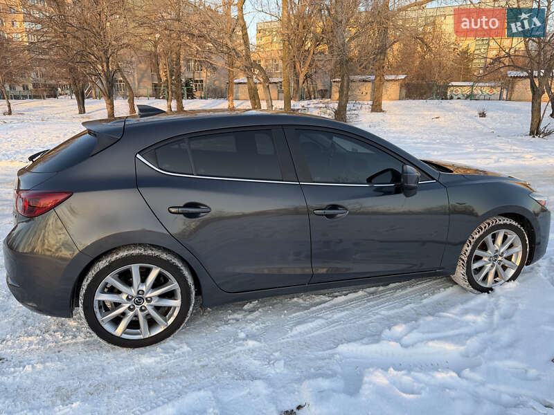 Хэтчбек Mazda 3 2017 в Днепре фото 11 Хэтчбек Mazda 3 2017 в Днепре