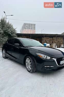 Хетчбек Mazda 3 2017 в Крюківщині