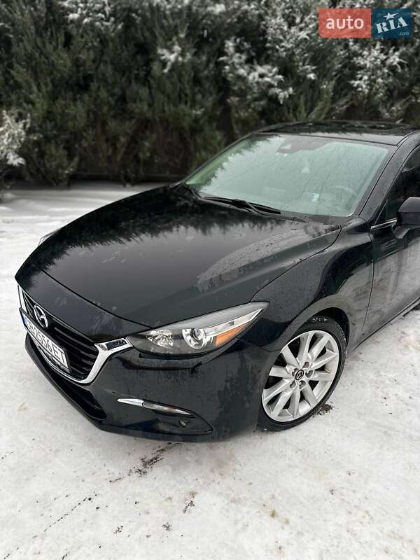 Хэтчбек Mazda 3 2017 в Крюковщине фото 6 Хэтчбек Mazda 3 2017 в Крюковщине