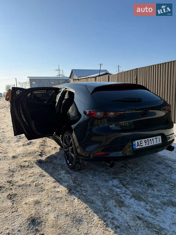 Хэтчбек Mazda 3 2019 в Киеве фото 4 Хэтчбек Mazda 3 2019 в Киеве