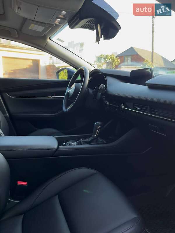 Седан Mazda 3 2024 в Киеве